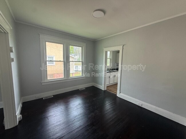 Building Photo - 1710 15th St