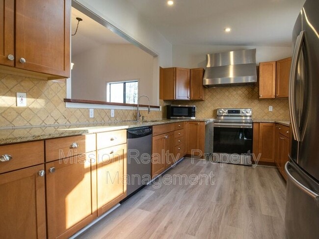 Building Photo - 1037 Mansfield Crossing Rd