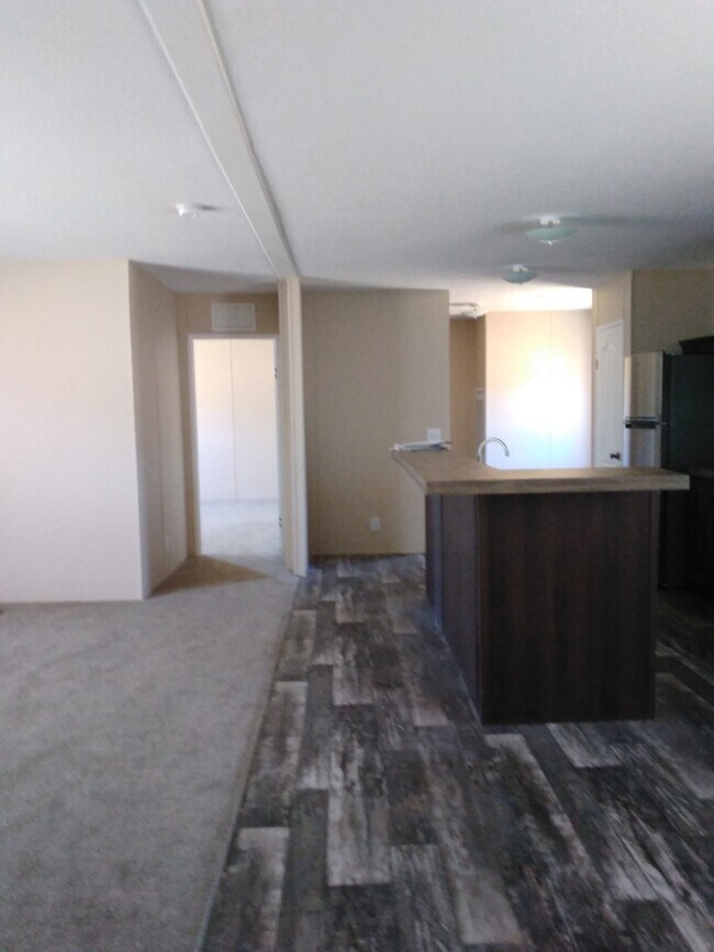 Building Photo - 818 W Grantville Rd