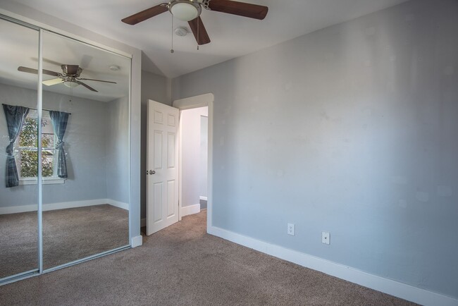 Building Photo - 4818-4822 33rd Street
