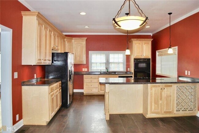 Building Photo - 5077 Austell Powder Springs Rd SW