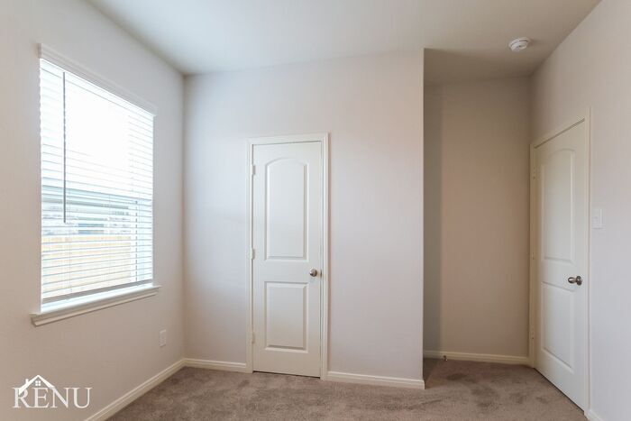 Building Photo - 10455 Red Cardinal Dr