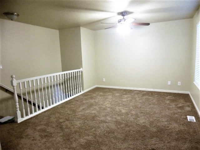 Building Photo - 385 Pommel Dr