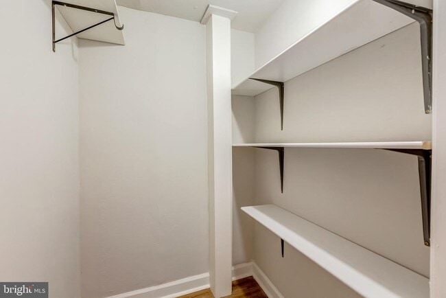 Building Photo - 24436 Lenah Rd