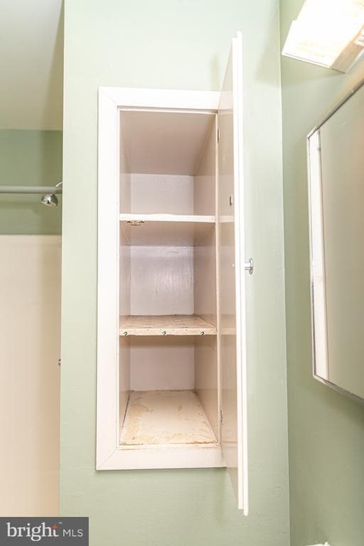 Building Photo - 116 S Union Ave