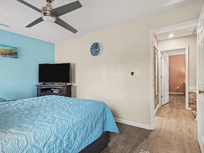 Building Photo - Earn Wealth While Leasing - Like a Homeowner - Lease to Own