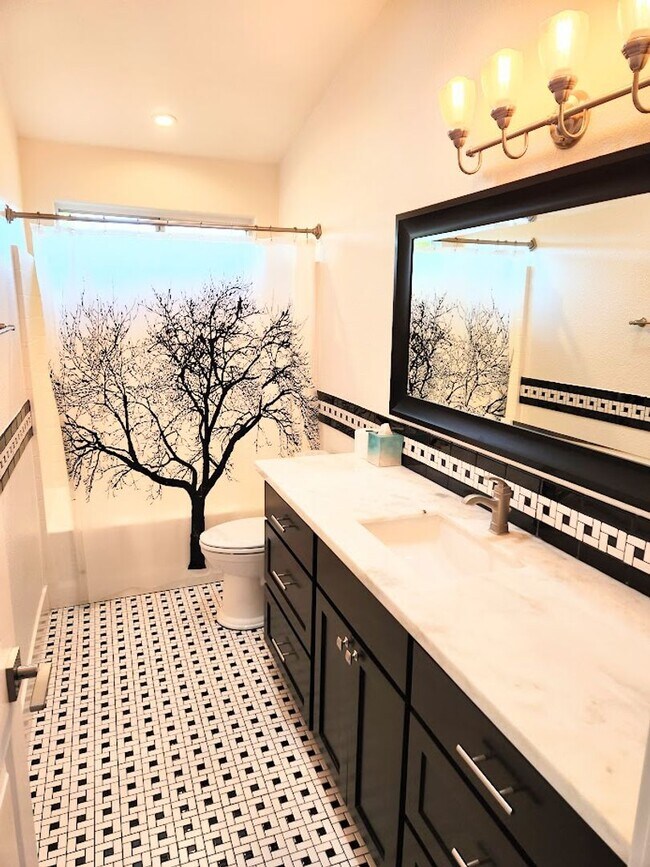 Building Photo - Nipomo Single Story Newly Updated