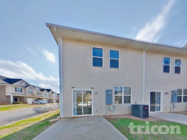 Building Photo - 2062 Aragon Lane