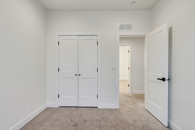 Building Photo - Shred Ready Homes