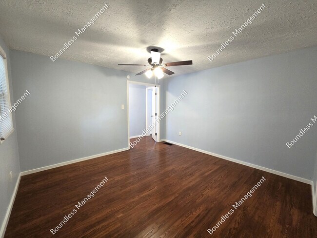Building Photo - 2473 N Bayard St