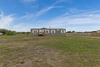Building Photo - 240 PR 4653