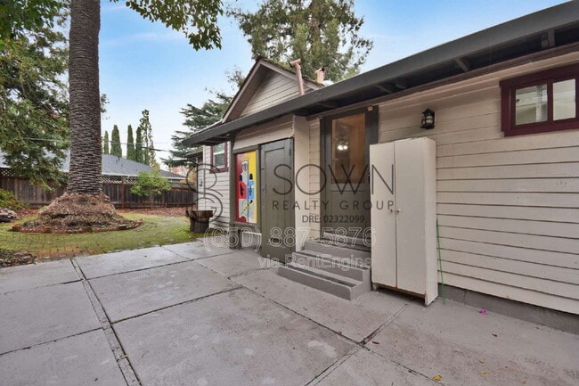 Building Photo - 386 Cerrito Ave