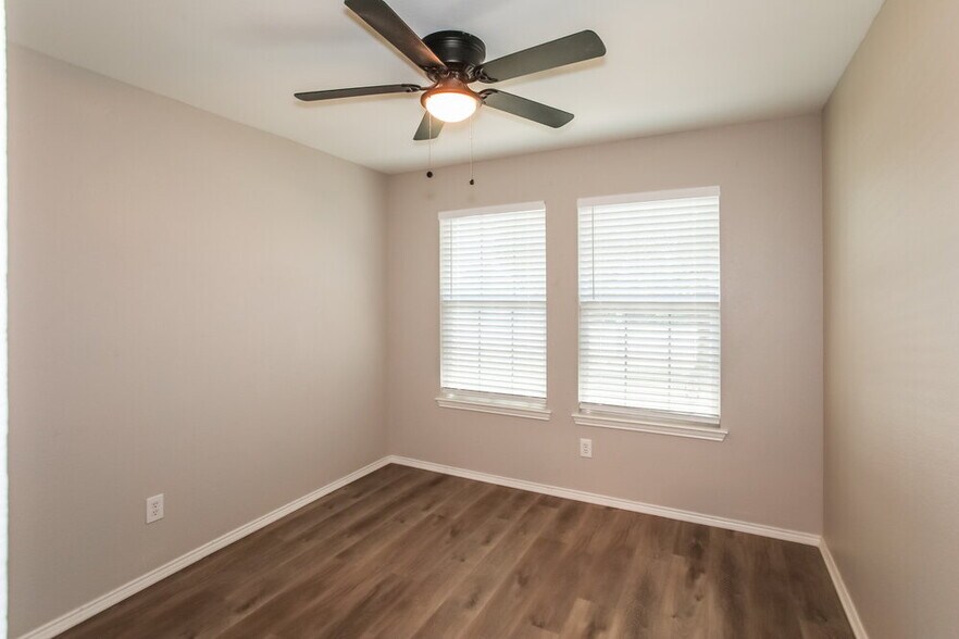 Building Photo - 16508 Cowboy Trail