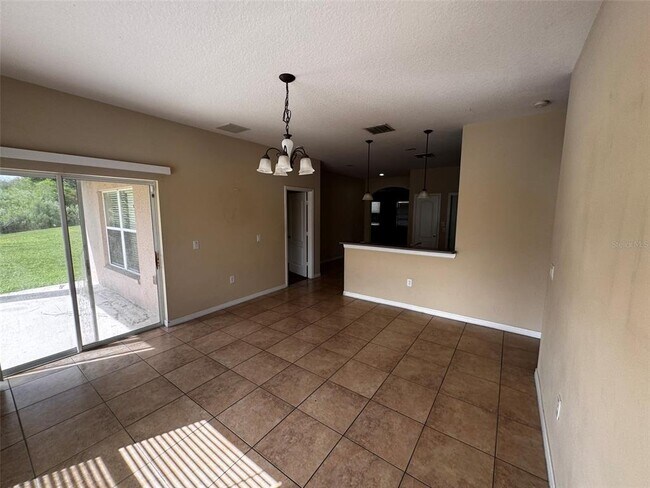 Building Photo - 3903 Skipper Ct