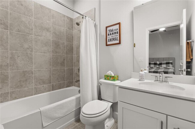 Building Photo - 5757 Anders Wy