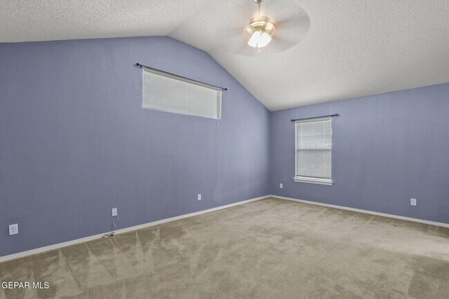 Building Photo - 2933 Pebble Rock Pl