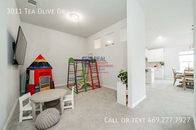 Building Photo - 3011 Tea Olive Dr