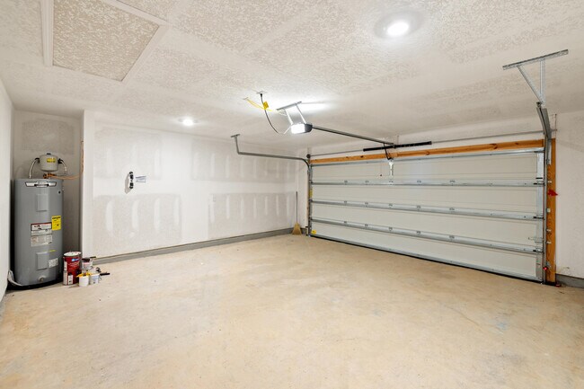 Building Photo - 924 Sandbar Loop