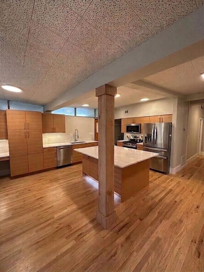 Building Photo - Updated Rancher in Norris!!