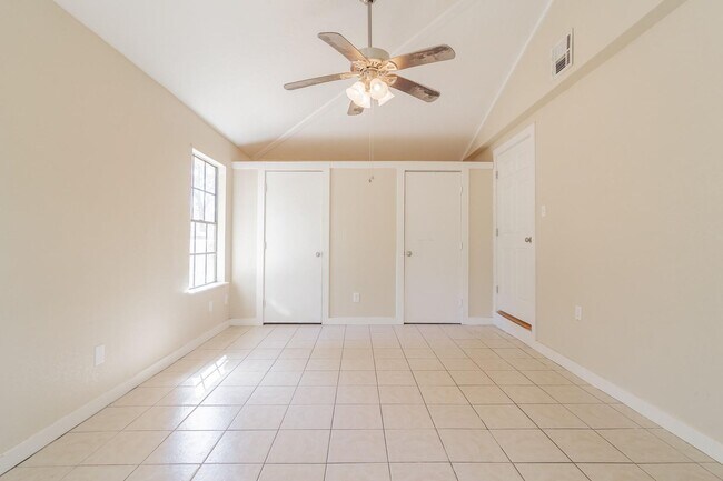 Building Photo - 13563 FM Rd 2432