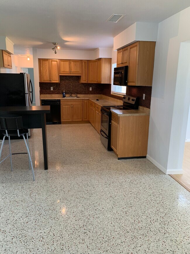 Kitchen - 5003 58th Way N