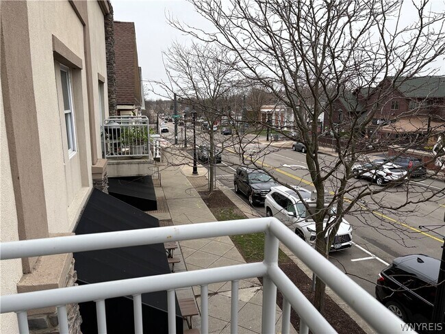 Building Photo - 4226 N Buffalo St