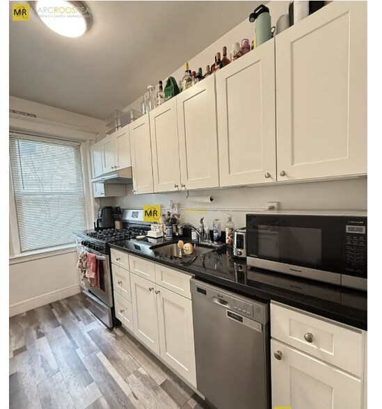 Building Photo - 120 Brainerd Rd