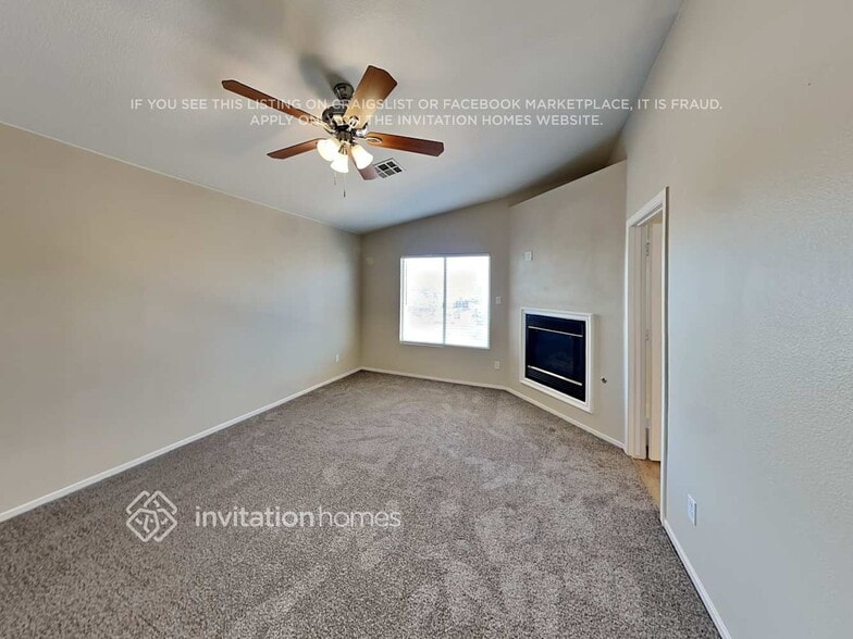 Building Photo - 9496 Santa Fe Rose St