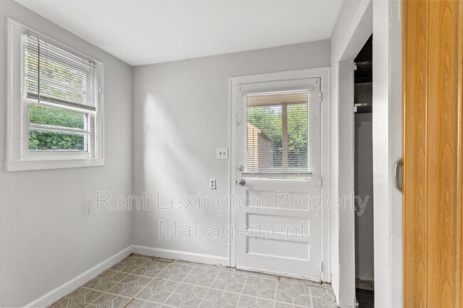 Building Photo - 1617 Liberty Rd