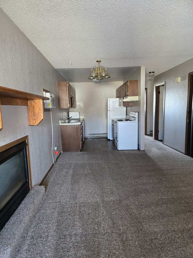 Building Photo - 2411 S McKinley St