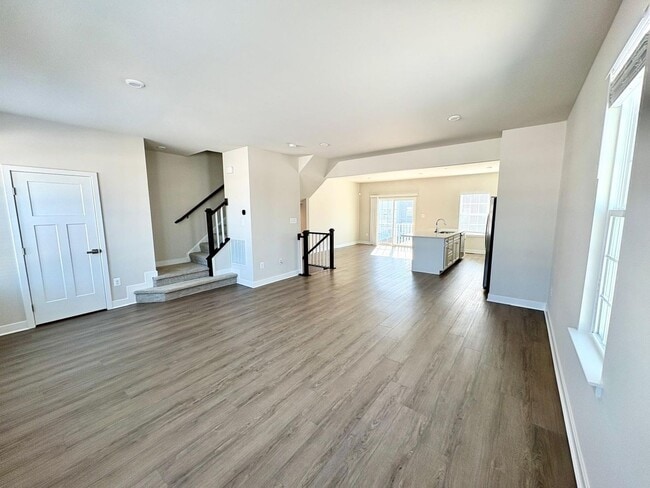 Building Photo - 856 New Castle Landing Dr