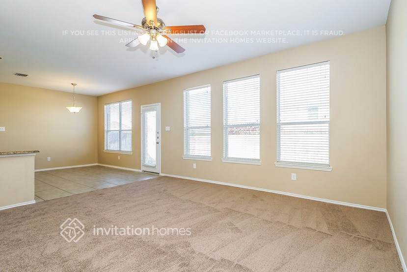 Building Photo - 1116 Melrose Dr