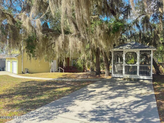 Building Photo - 295 Maxwell Dr