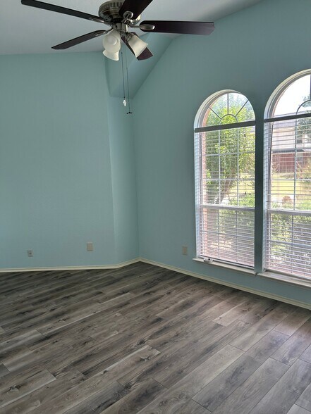 Building Photo - 22 Sonora Dr