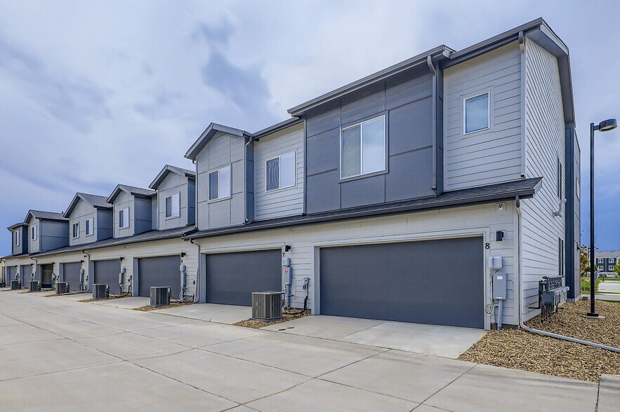 Building Photo - Canvas at Gateway