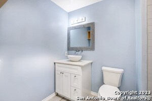 Building Photo - 5531 Ivanhoe St