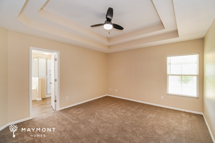 Building Photo - 15259 Bareback Dr
