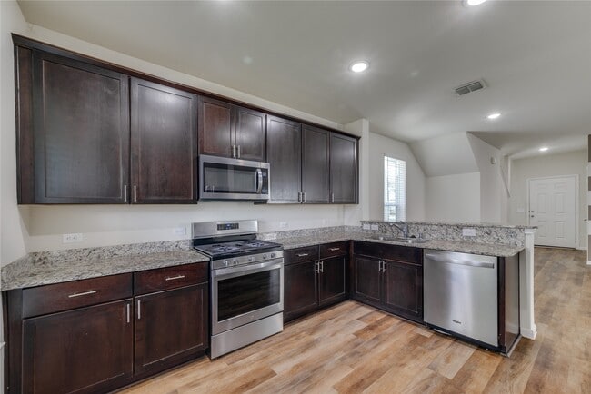 Building Photo - 19214 Tannach Dr