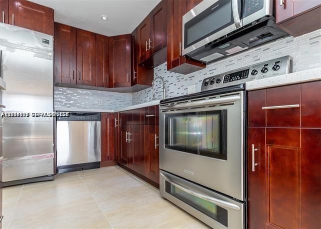 Building Photo - 13499 Biscayne Blvd