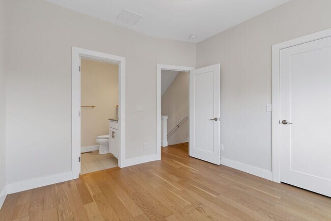 Building Photo - 1632 Quitman St