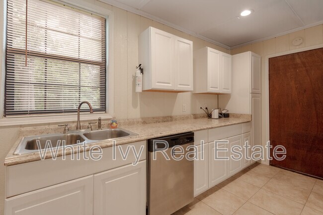 Building Photo - 4640 FM1374