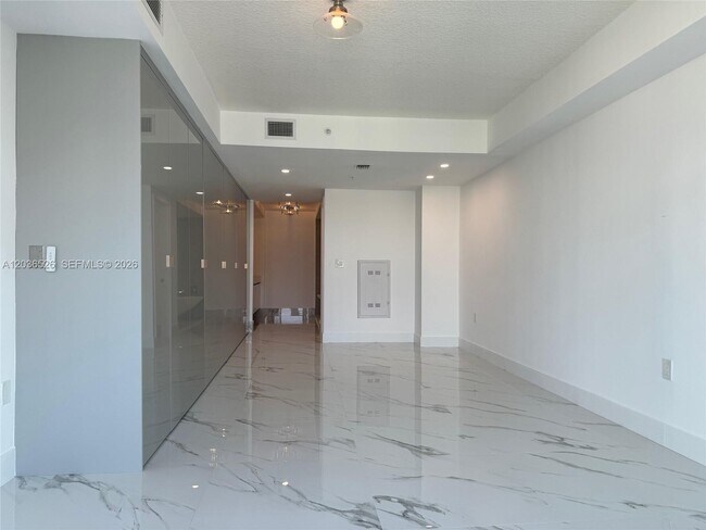 Building Photo - 330 Sunny Isles Blvd