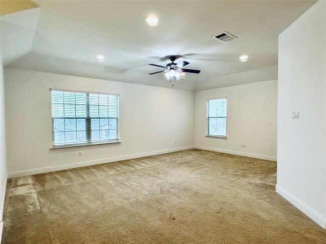 Building Photo - 3308 De Torres Cir