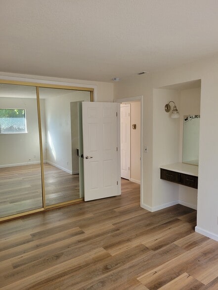 Building Photo - 2776 Kerria Way