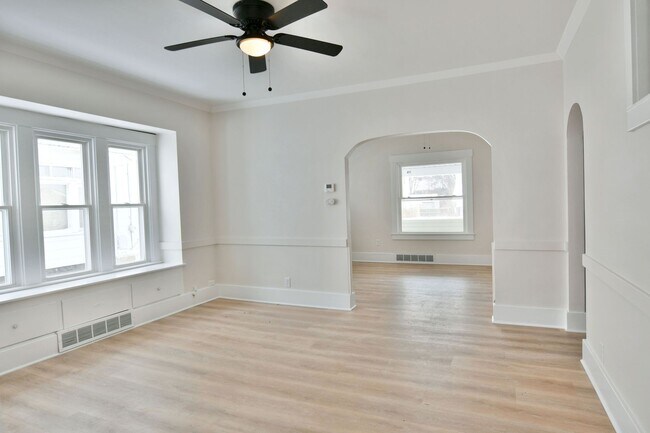 Building Photo - 310/312 Prospect St