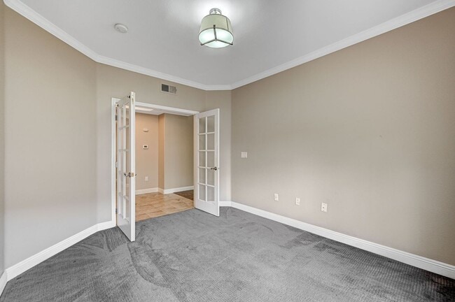 Building Photo - AMBER RIDGE Gated Beauty in Summerlin! 1600+ SF Condo