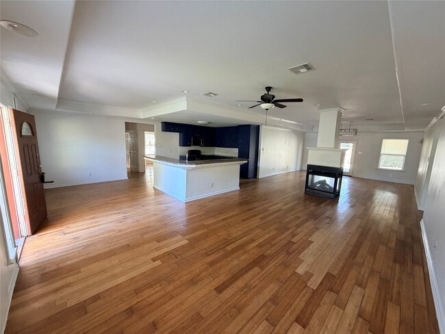 Building Photo - 12514 Safeguard St