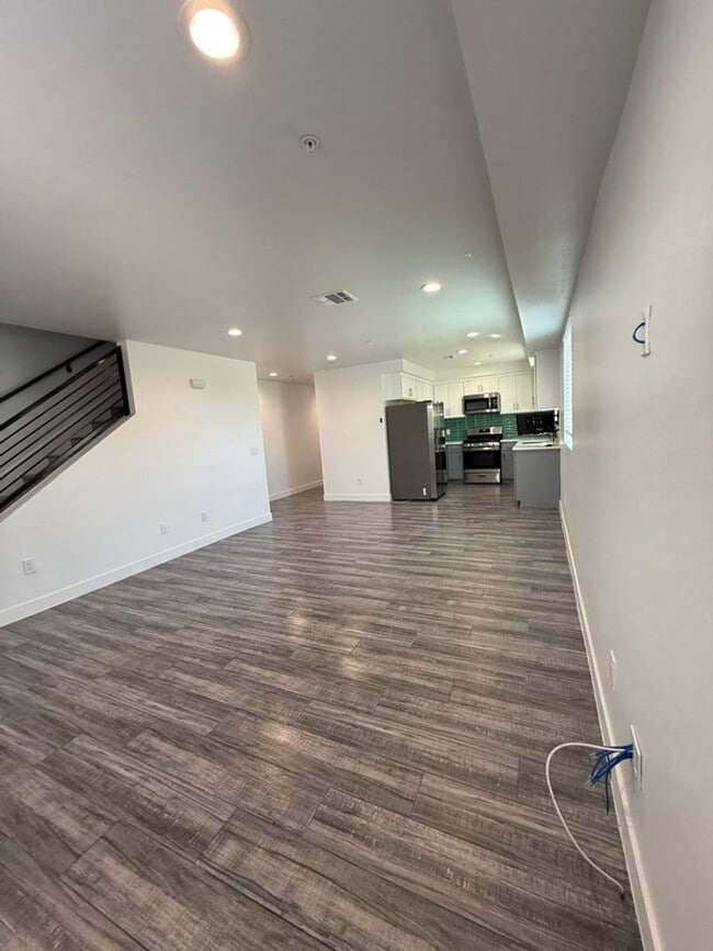 Building Photo - LANFRANCO(3743)