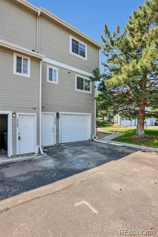 Building Photo - 8199 Welby Rd