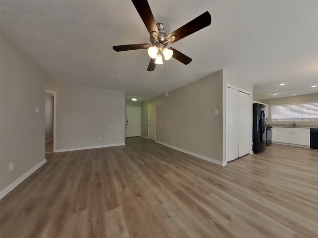 Building Photo - 22042 Soft Pines Ct